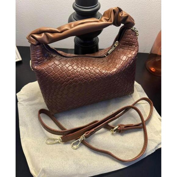 Handbags - Crossbody bag